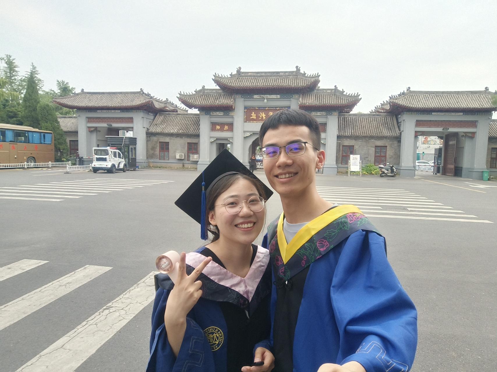 真·毕业快乐🎉